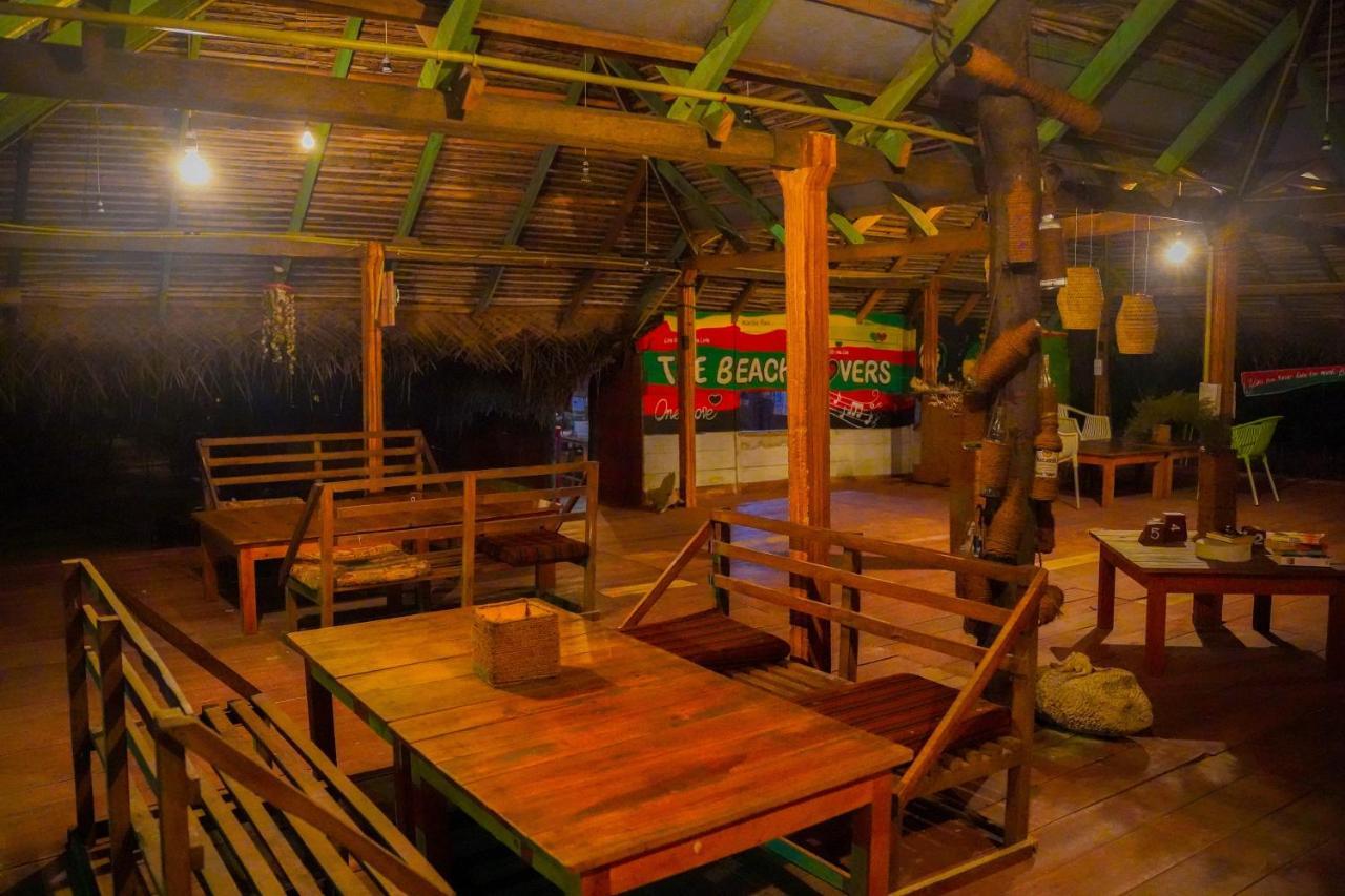 The Beach Lovers Nilaveli Exterior photo