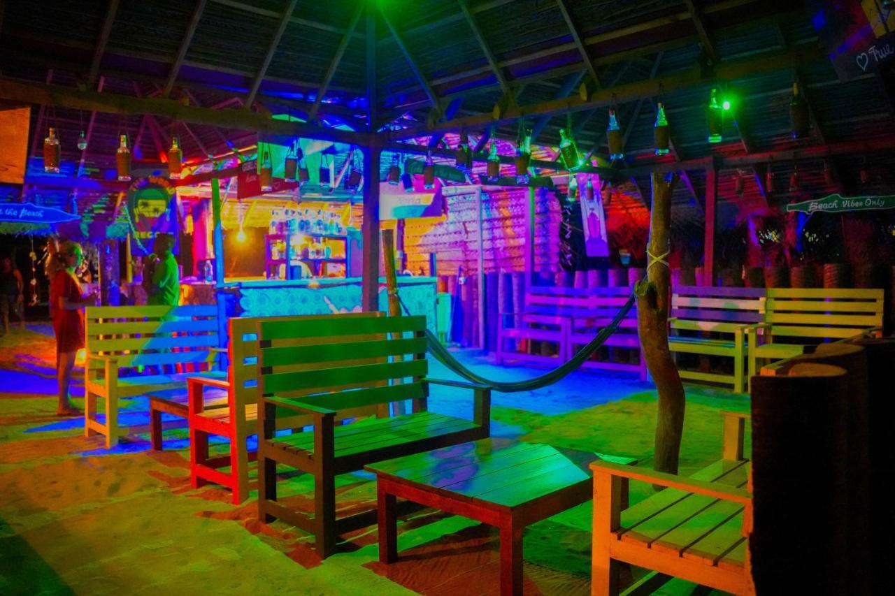 The Beach Lovers Nilaveli Exterior photo