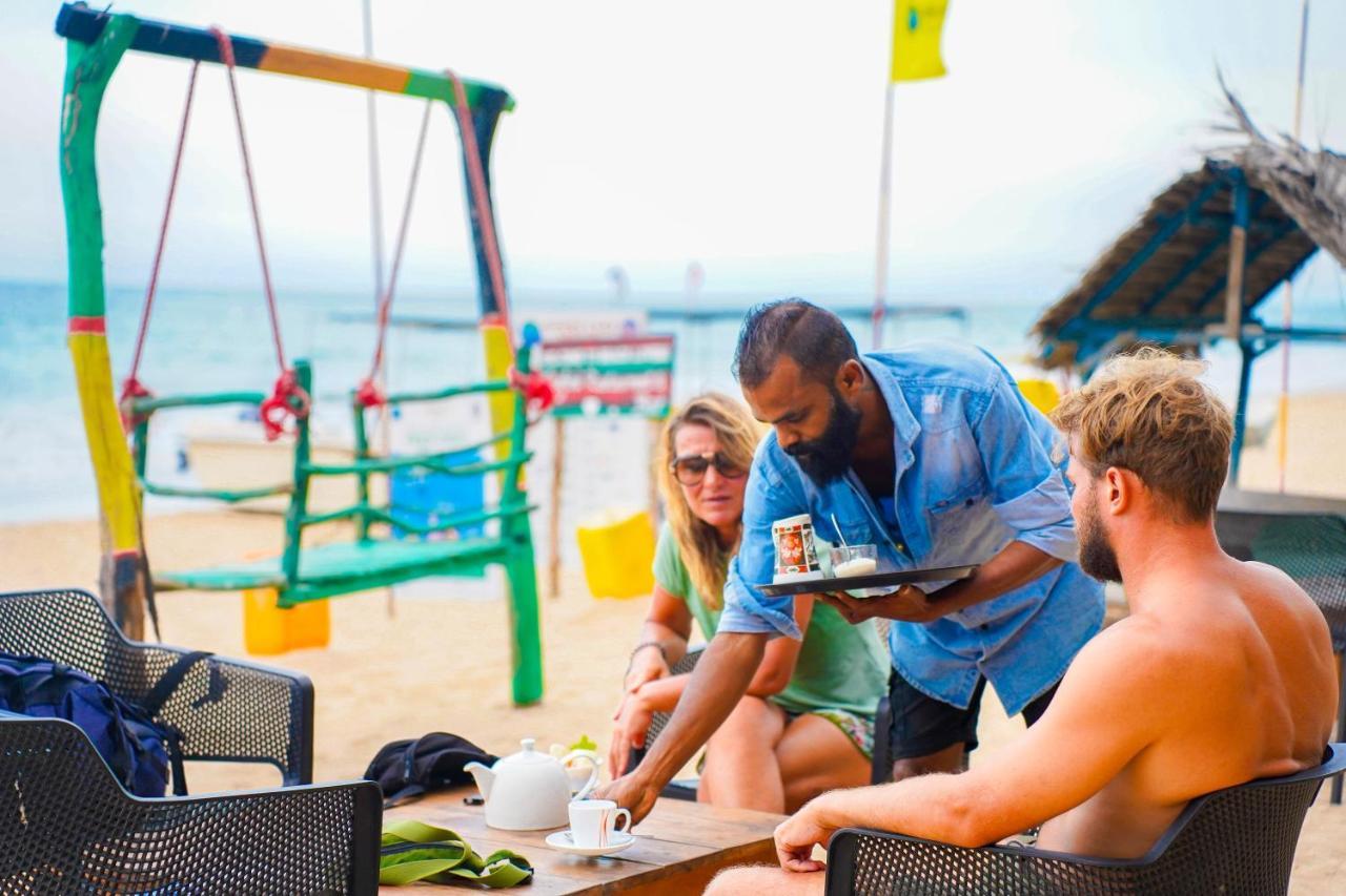 The Beach Lovers Nilaveli Exterior photo