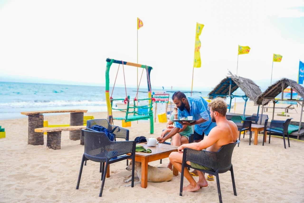 The Beach Lovers Nilaveli Exterior photo