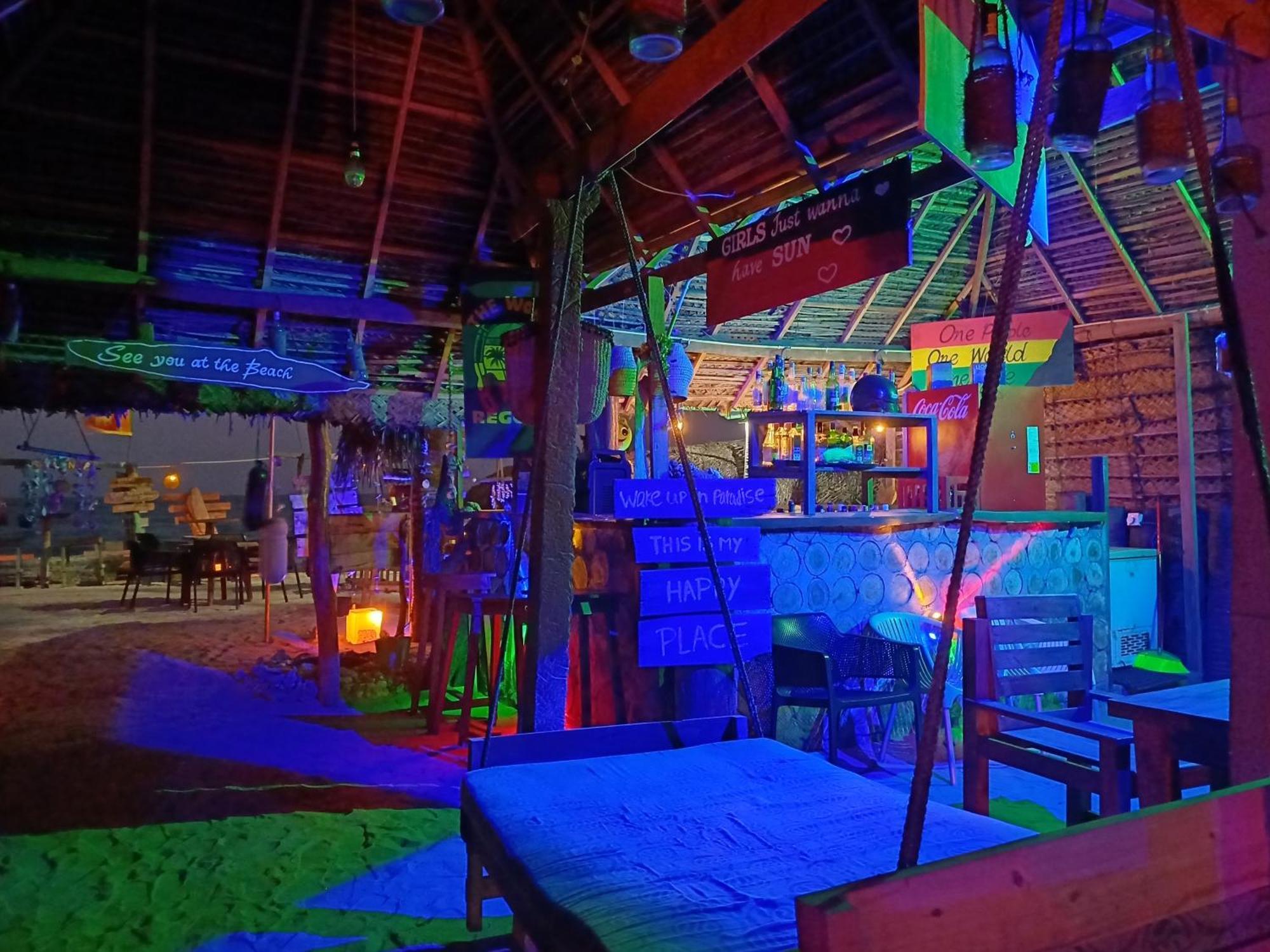 The Beach Lovers Nilaveli Exterior photo
