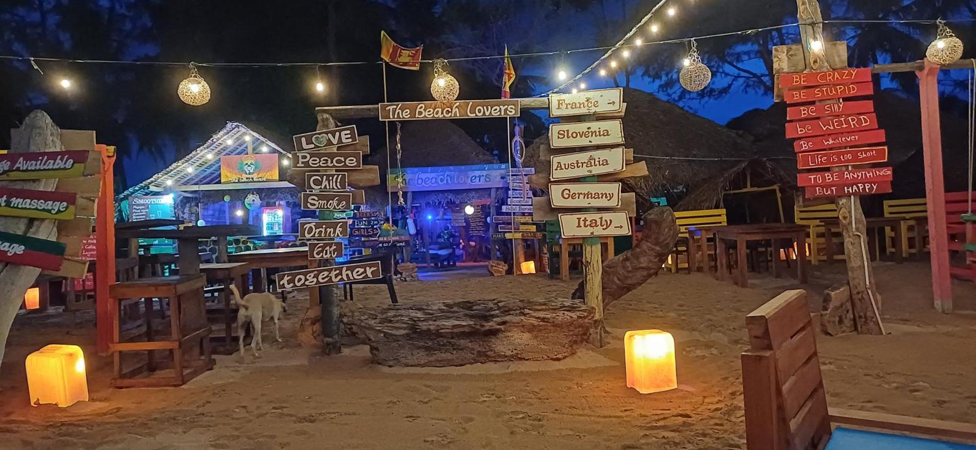 The Beach Lovers Nilaveli Exterior photo