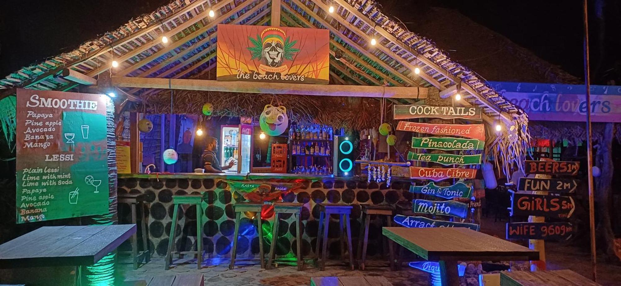 The Beach Lovers Nilaveli Exterior photo
