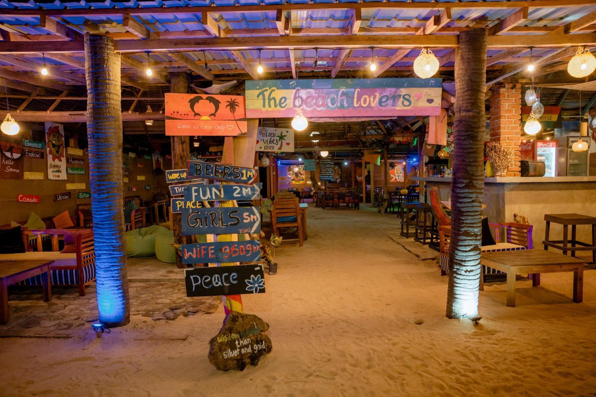 The Beach Lovers Nilaveli Exterior photo