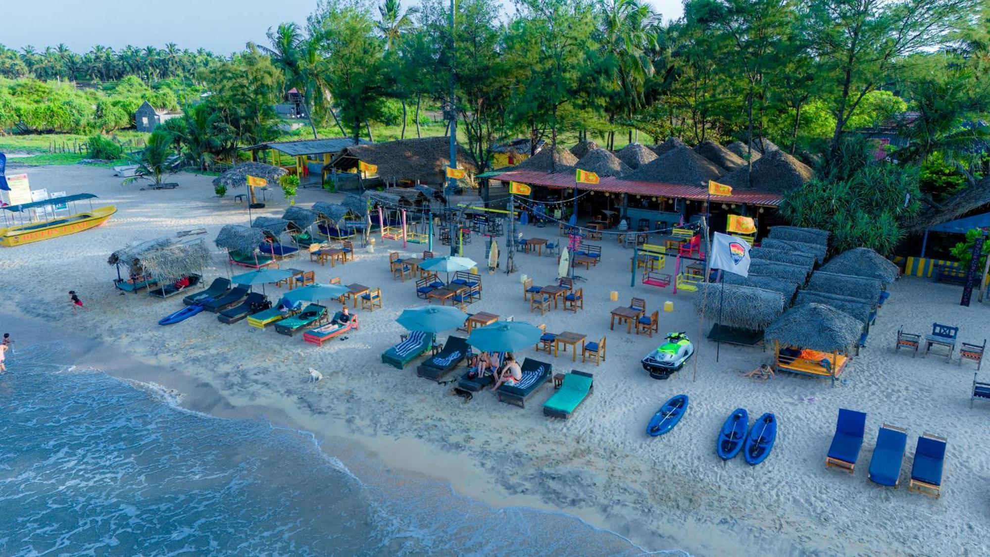 The Beach Lovers Nilaveli Exterior photo